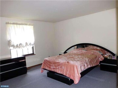 827 Longwood Ave, Cherry Hill, NJ 08002 - photo 4