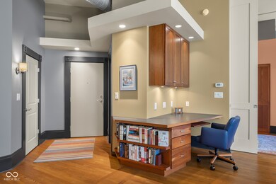 410 6th St unit 202, Columbus, IN 47201 - photo 5