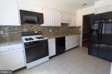 3826 Steppes Ct unit A, Falls Church, VA 22041 - photo 4