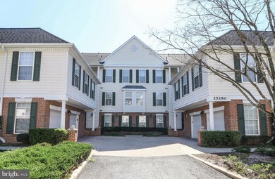 25280 Lake Shore Square unit 304, Chantilly, VA 20152 - photo 3
