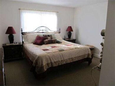 53 New Braintree Rd, North Brookfield, MA 01535 - photo 7