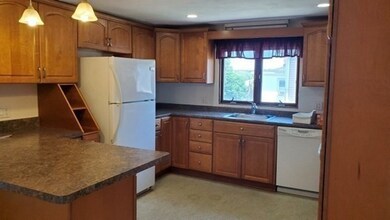 30 Baker St unit 30, Belmont, MA 02478 - photo 2