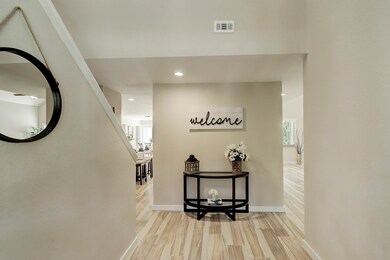 10315 Lynbrook Hollow St, Houston, TX 77042 - photo 4