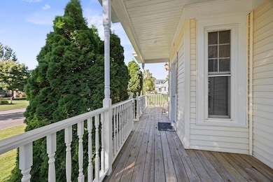 801 N Carver St, Winthrop, MN 55396 - photo 3