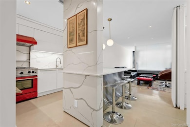 The Galleria, New York, NY 10022 - photo 2