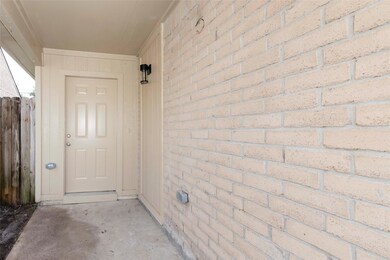 7418 Fountaincrest Dr, Houston, TX 77041 - photo 3