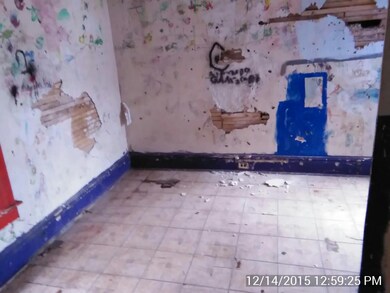 8 Cheney St, Franklin, NH 03235 - photo 5