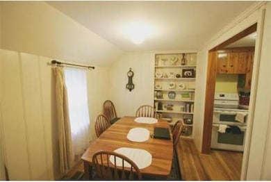 123 Bedford Rd, Lincoln, MA 01773 - photo 5