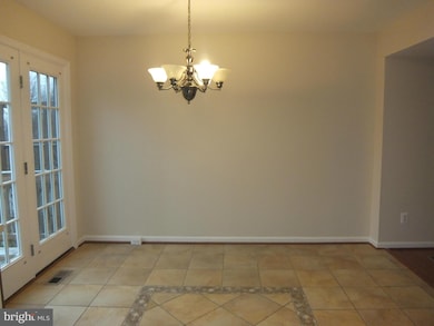 1764 Tiger Lily Cir unit 103, Woodbridge, VA 22192 - photo 5
