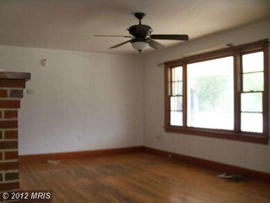 279 Stonewall St, Strasburg, VA 22657 - photo 6