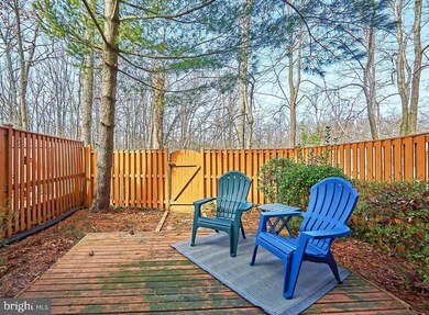 11959 Heathcote Ct, Reston, VA 20191 - photo 3