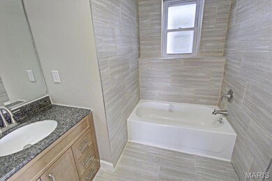 5615 Lansdowne Ave, Saint Louis, MO 63109 - photo 7