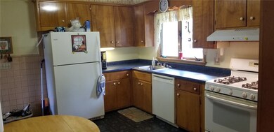 3633 Meadow Dr, Erie, PA 16506 - photo 6