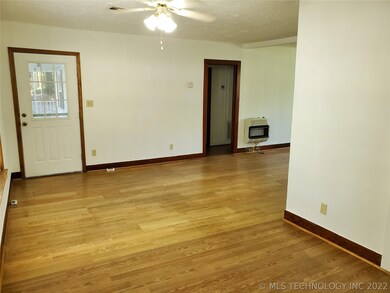 508 High St, Eufaula, OK 74432 - photo 5