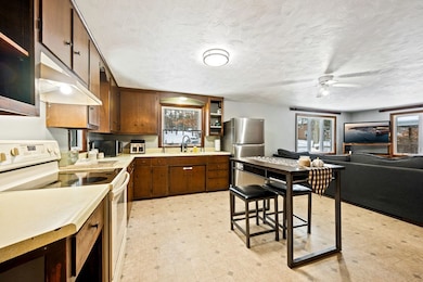 455 N 7th Place, Sturgeon Bay, WI 54235 - photo 7