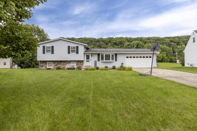 5-680ECrest-Exterior