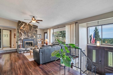 3377 13th St SE, Salem, OR 97302 - photo 6