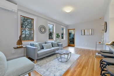 195 Harvey St unit 3, Cambridge, MA 02140 - photo 3