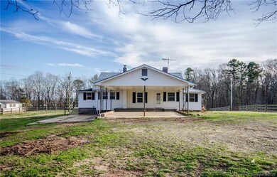 31 Tobacco Rd, Statesville, NC 28625 - photo 2