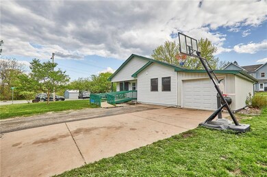 325 E Perkins St, Augusta, WI 54722 - photo 2