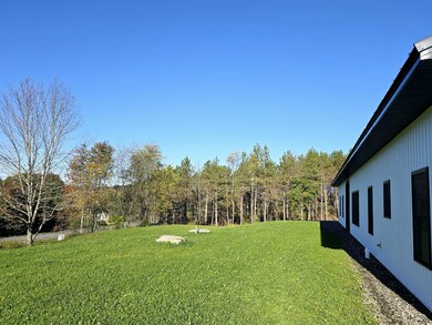 727 Stream Road