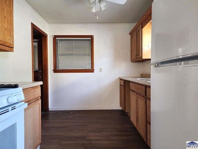 1806 Crawford St, Terre Haute, IN 47803 - photo 6