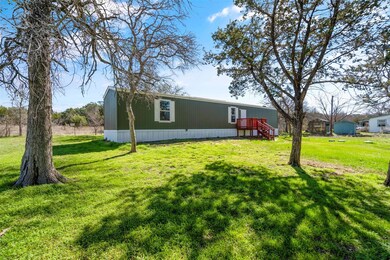 3208 Brazos River Ct, Granbury, TX 76048 - photo 3