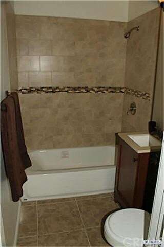 1st unit totally remodeled bathroom