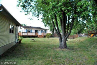 2401 Oak Manor Rd, Sparrows Point, MD 21219 - photo 7