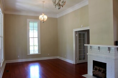 725 N Eufaula Ave, Eufaula, AL 36027 - photo 6