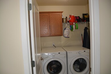 Laundry Area<|><|>