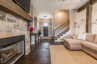 Thorndale-Nixa-Home-5