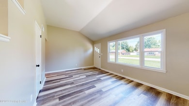 5524-Brokers-Tip-Ln_006