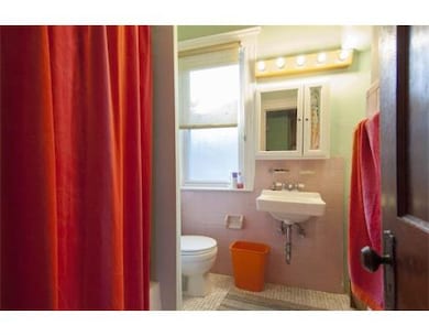 68 Nonantum St unit 2, Brighton, MA 02135 - photo 4