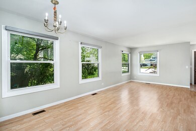 1783 Citadel Dr, Naperville, IL 60565 - photo 3