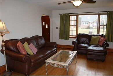 316 Heston Ave, Norristown, PA 19403 - photo 5