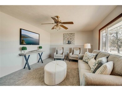 Living Room 2 w_TV-2
