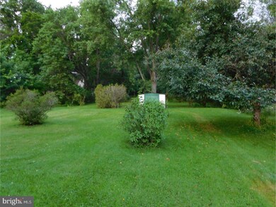 1504 Werner Rd, Hatfield, PA 19440 - photo 5