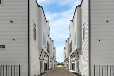 1191 W 19th St, Houston, TX 77008 - photo 3