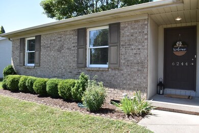 6244 Summit Pointe Way, Newburgh, IN 47630 - photo 5