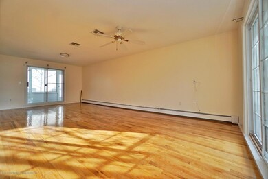 37 Culotta Ln unit 39, Staten Island, NY 10309 - photo 5