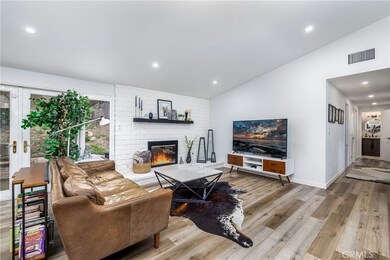 20756 Clarendon St, Woodland Hills, CA 91367 - photo 6