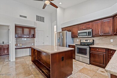 16-Kitchen