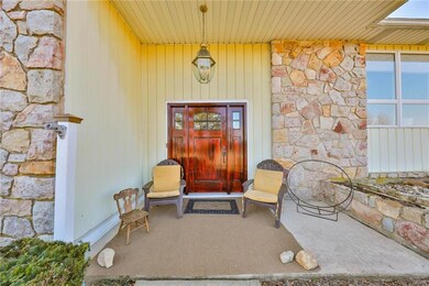 2076 Church View Rd, Coopersburg, PA 18036 - photo 3