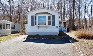 14 Hemlock St, Rockland, MA 02370 - photo 2