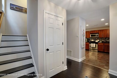 10 Topeka Ct unit 10, Tinton Falls, NJ 07712 - photo 6