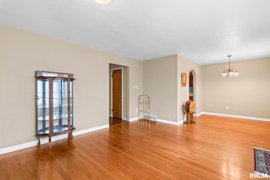 1527 Chalmers St unit 1, Springfield, IL 62703 - photo 5