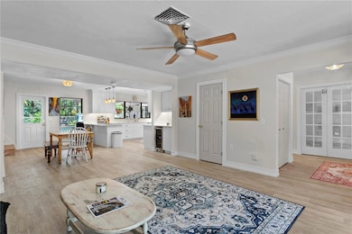 716 Hickory Dr, Dunedin, FL 34698 - photo 4