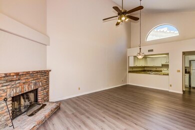 2100 W Lemon Tree Place unit 64, Chandler, AZ 85224 - photo 7