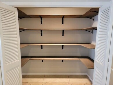 1020 Shakespeare Dr, Beaumont, TX 77706 - photo 3